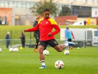 爱游戏ayx娱乐网址 -今晨俄克拉荷马雷霆备战法甲，状态回暖细节曝光，态度坚定，球探报告显示潜力的简单介绍