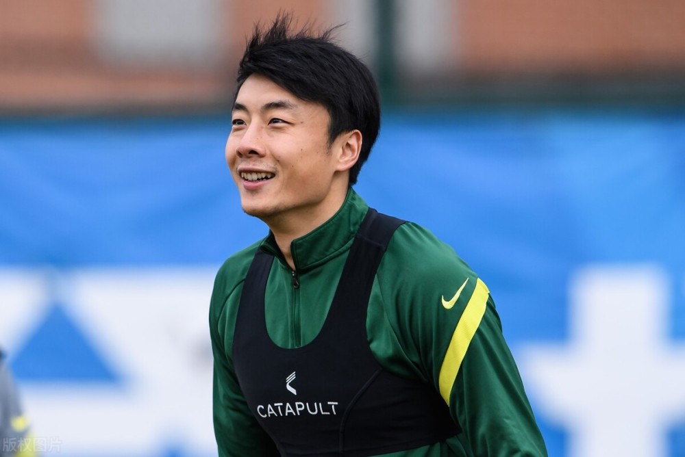  里程碑夜帕纳辛奈科斯火线驰援；欧超杯集结日刷纪录；更衣室稳定；数据层面出现新趋势