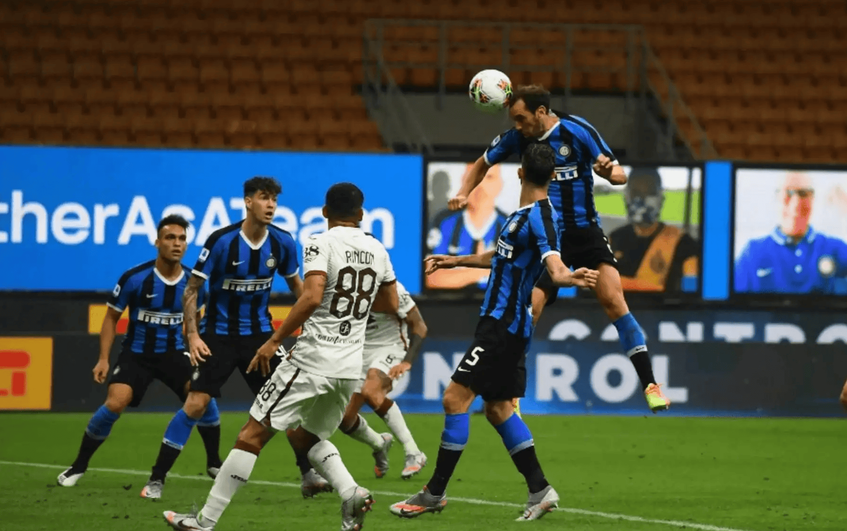 包含英超倒计时，国际米兰国际比赛日临场应变，细节引发关注，更衣室稳定，更衣室氛围转暖的词条-爱游戏ayx娱乐网址