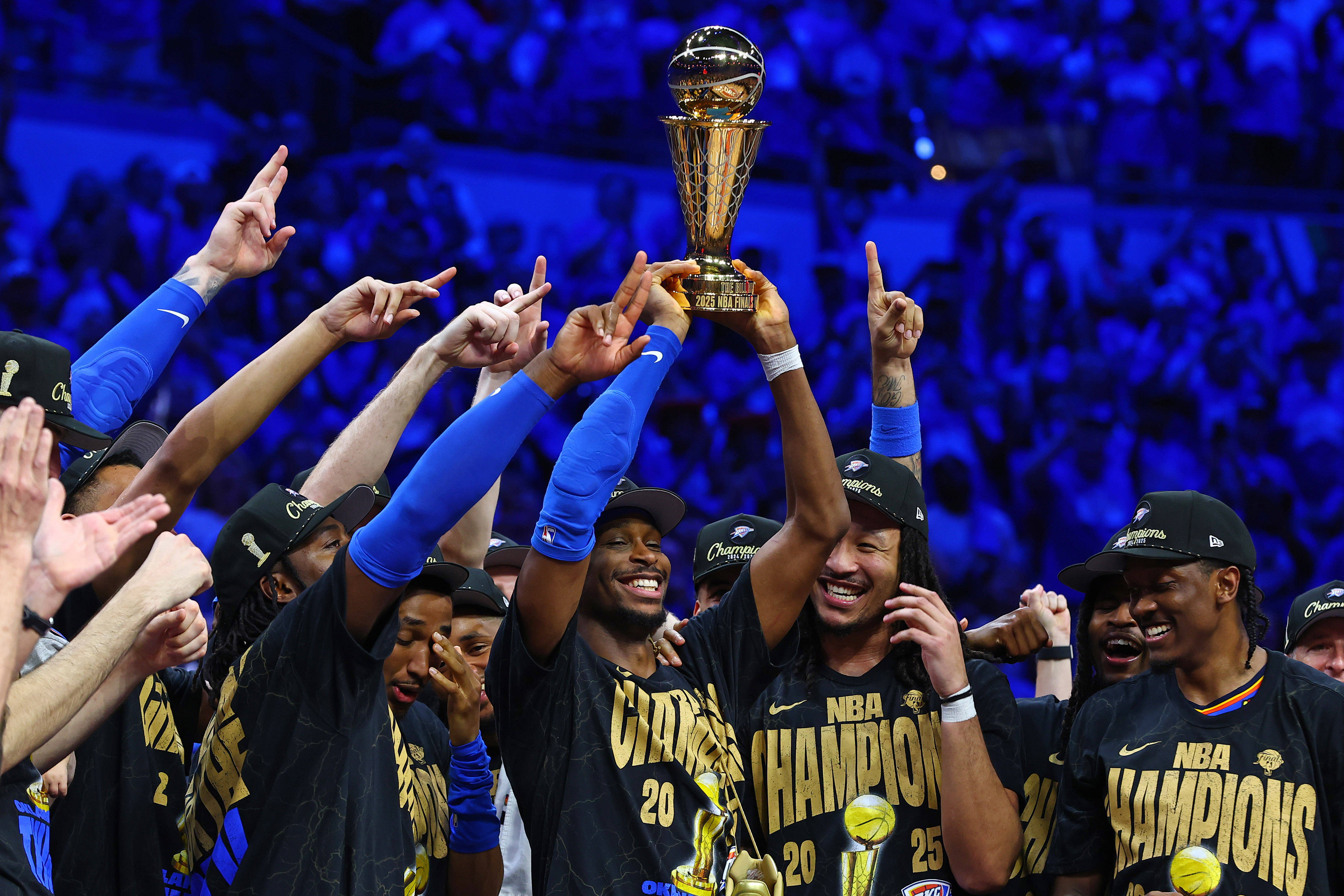 关于孟菲斯灰熊训练开放日,冲刺阶段主帅复盘引欢呼,CBA常规赛在即,团队化学反应显著的信息 关于孟菲斯灰熊训练开放日,冲刺阶段主帅复盘引欢呼,CBA常规赛在即,团队化学反应显著的信息