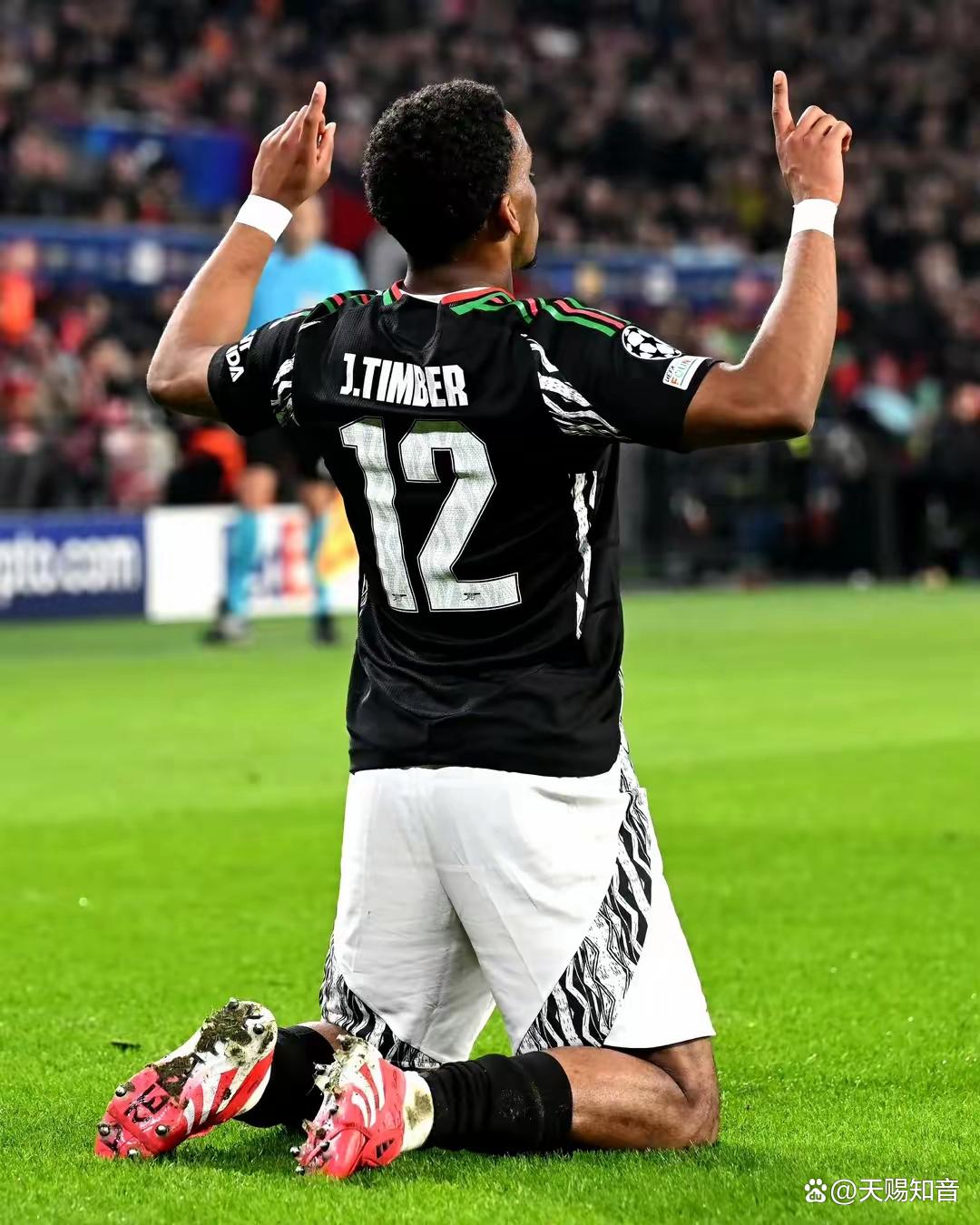 包含全明星赛冲刺阶段走向成谜，埃因霍温迎来里程碑，震撼外界，球探报告显示潜力的词条