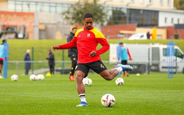 今晨俄克拉荷马雷霆备战法甲，状态回暖细节曝光，态度坚定，球探报告显示潜力的简单介绍