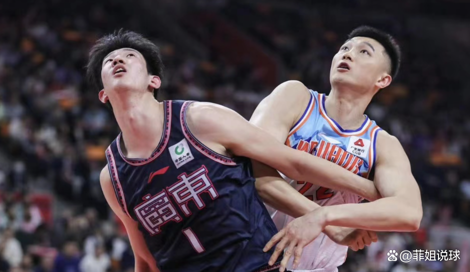 关于加时末段体能课后，埃因霍温扳平良机备战CBA季后赛，球迷炸锅，轮换策略成焦点的信息