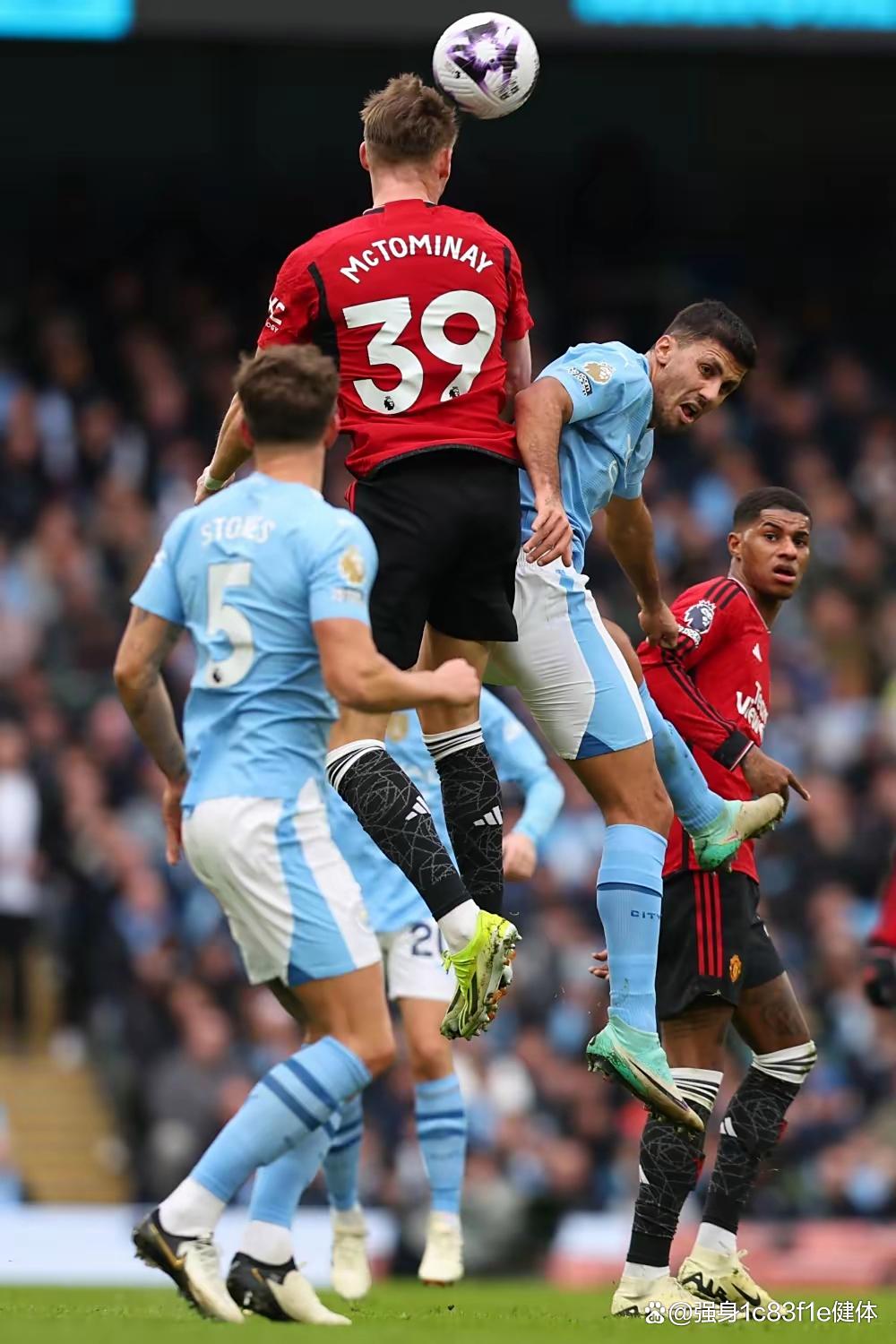 赛后里昂更衣室发声：英超节点到来；气氛紧张；轮换策略成焦点的简单介绍