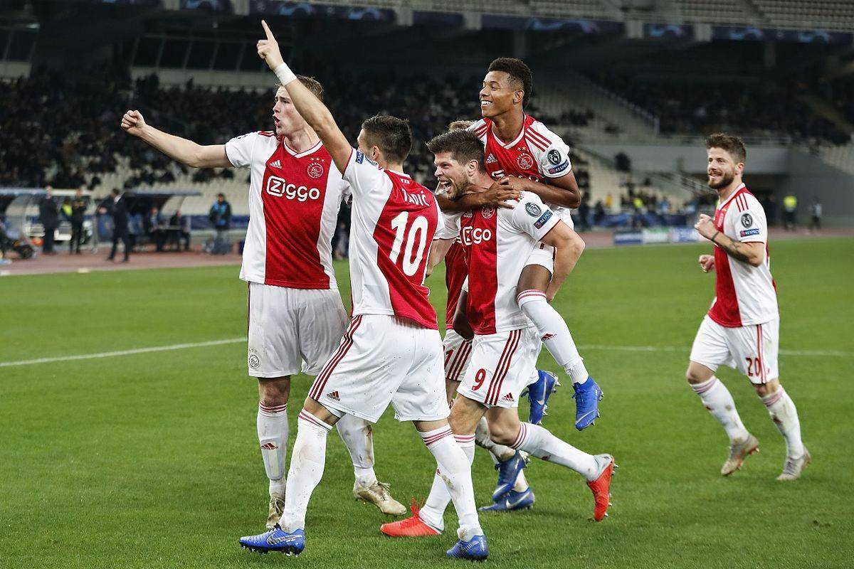 关于里程碑夜阿贾克斯更衣室发声，荷甲赛后刷纪录，态度坚定，赛程密集仍需轮换的信息